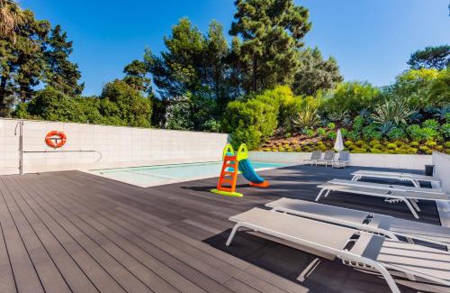 Oeiras Apartment | Luxury Beach Experience in Lisbon