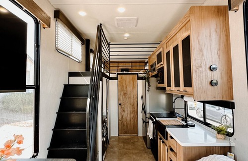 Sandy Beach House | LUXURY Beachfront Camper at The Reef - Kids Loft, Patio-Free Wifi- 24H Security