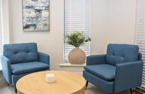 Harlyn Apartment | Luxury beachside sea view apartment