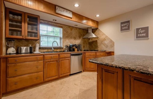 Clearwater House | LUXURY BIG Heated Pool House - Clearwater Beach