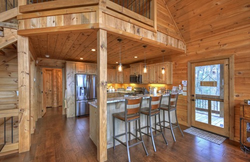 Blue Ridge Cabin | Luxury Blue Ridge cabin with long-range views & Peloton Bike!