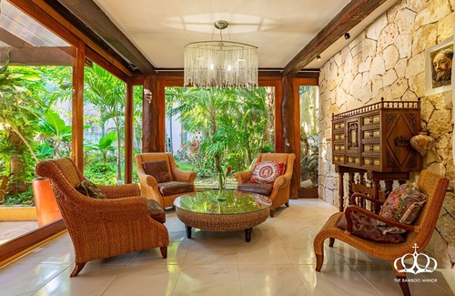 Villa Juarez Villa | Luxury Boutique Residence between Puerto Morelos & Playa del Carmen