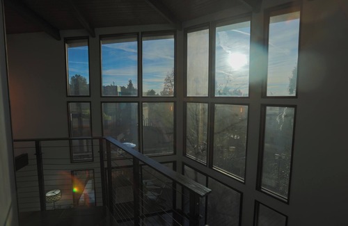 Los Angeles House | Luxury Box Canyon House Hot Tub, Hiking Trails, EV Charger, Close to Restaurants