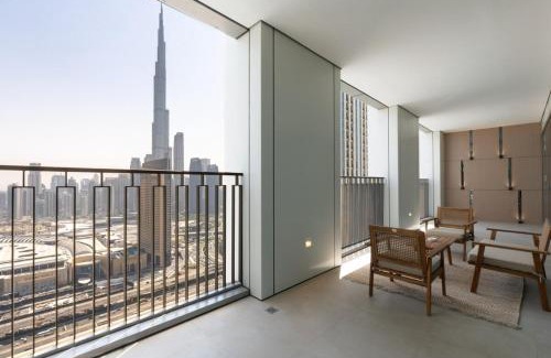 Za'abeel 2 Apartment | Luxury Burj & Fountain View 3 Bedroom Apartment