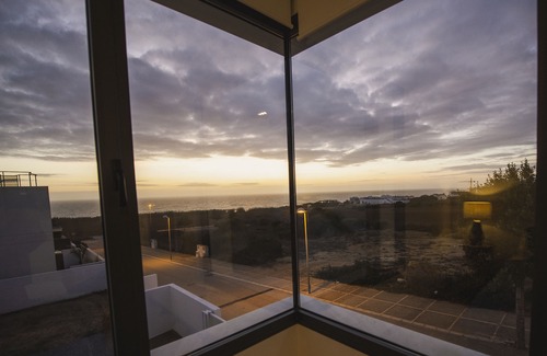Conil de la Frontera Villa | Luxury by the sea, a/c, private pool, garden, free wifi, ideal for families