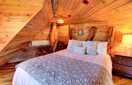 New Braunfels House | Luxury Cabin Getaway Perfectly Nestled near the Guadalupe River in New Braunfels, Texas