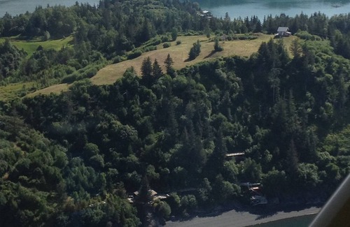 Ismailof Island Cabin | Luxury Cabin in Halibut Cove