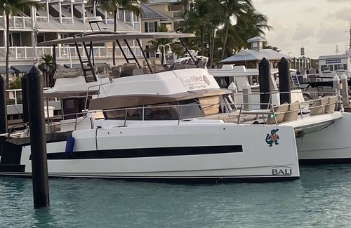 Pensacola Beach Boat Rental | Luxury Catamaran Boat at Anchor in Pensacola Beach/Little Sabine