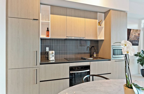 Wallace Emerson Apartment | Luxury Central 2bed| Parking | Gym