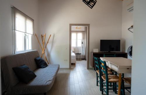 Merichas House | Luxury Central Beach House