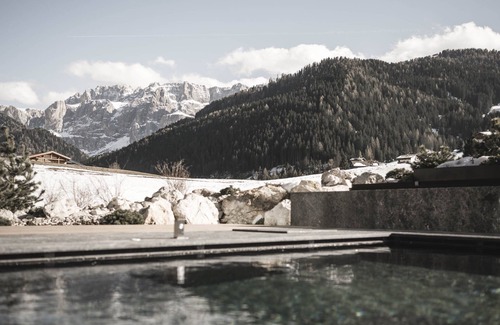 Selva di Val Gardena Ski Chalet | Luxury Chalet Alpurio, private chalet with Wellbeing Manager