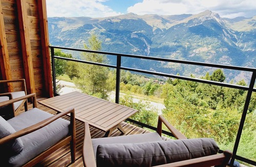 Montalbert Ski Chalet | Luxury chalet with sauna, ski room and parking near the slopes