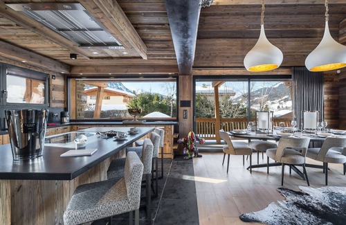Megeve Ski Chalet | Luxury chalet with jacuzzi, cinema, and pool in Megève center