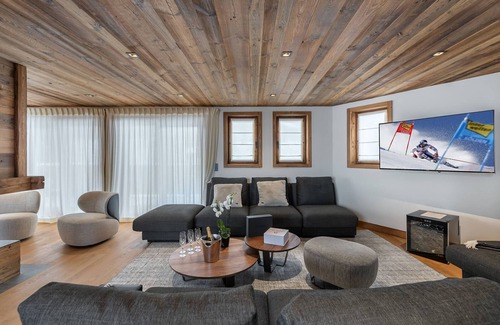 Courchevel Ski Chalet | Luxury Chalet with Private Pool Near Courchevel Slopes