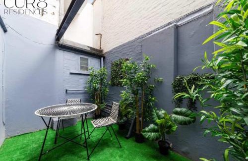 Chelsea House | Luxury Chelsea House with Parking