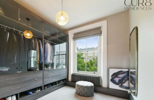 Chelsea House | Luxury Chelsea House with Parking