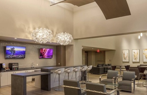 The Woodlands Condo | Luxury condo at woodlands