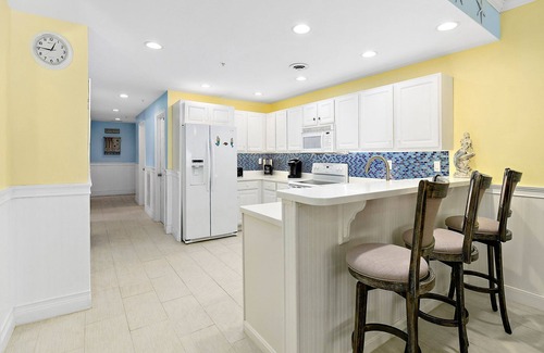 Midtown Ocean City Condo | Luxury Condo - Ocean view! spacious 1,728 sq ft. Sun. to Sun. rentals in summer