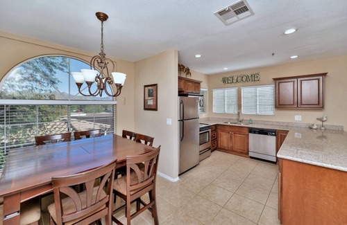 Central Scottsdale Condo | Luxury Condo