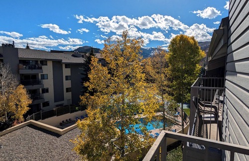 Avon Condo | Luxury Condo w/FREE WiFi, Parking, Heated Pool, Hot Tubs, Skier Shuttles