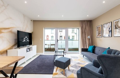 Gillingham Apartment | Luxury Corporate Apartment