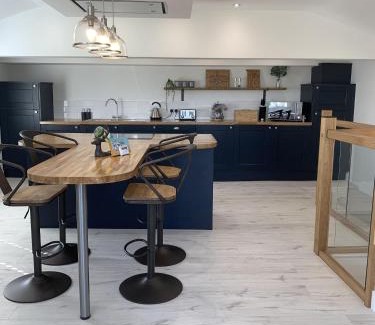 Great Broughton House | Luxury Cottage, views of the Lakes with Hot Tub
