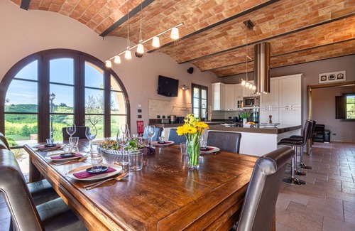 Peccioli House | LUXURY COTTAGE WITH POOL & BREATHTAKING VIEW - NEXT TO A GOLF COURSE (PENDOLINO)