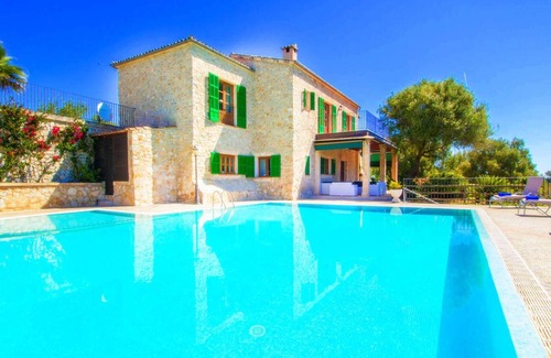 Petra Apartment | Luxury Countryside Villa in Mallorca