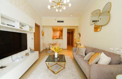 Madinat Zayed Apartment | Luxury Cozy Minimalist 1BR Haven Connected to Dubai Mall