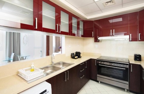 Dubai Marina Apartment | Luxury-Designed 1 BR Sea/Marina View