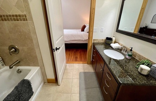 Helena Apartment | Luxury Downtown Condo #D natural light