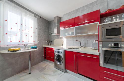 Triana Apartment | Luxury Duplex 200 M2 Terrace Parking StayInSeville