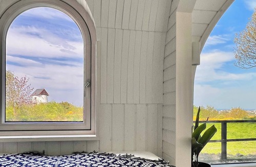 Amlwch Cabin | Luxury Eco Cabin with Sea Views