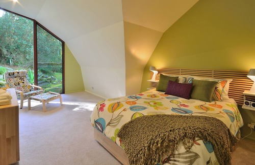 Barrengarry House | Luxury Eco Resort with a Stunning Escarpment Outlook