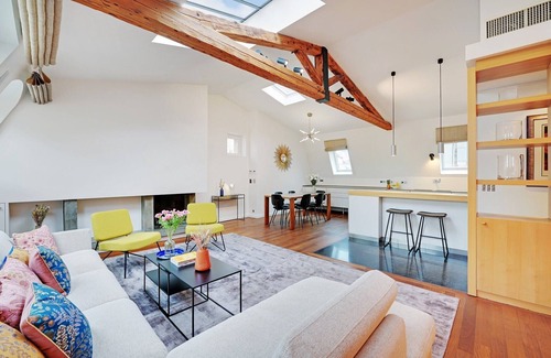Odeon Apartment | LUXURY ENVELOPED IN FRENCH ELEGANCE WITH BUSTLING SKYLIGHT JUST OFF ODEON