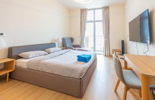 Jebel Ali Apartment | Luxury Escapes - Cozy Studio In front of Metro Stn - Access to Gym & Pool - Aura Azizi