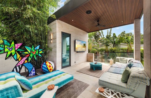 Venetian Islands House | LUXURY Exclusive 4BR Villa with Private Pool, High-End Furnishings