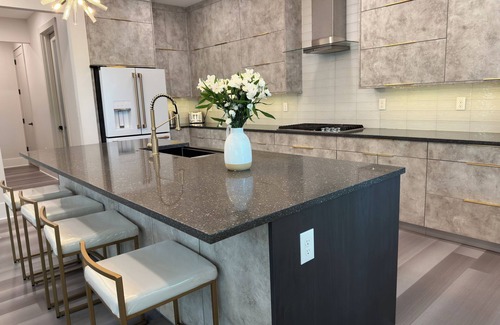 Clearwater House | Luxury Family Home 7-Miles From Clearwater Beach!