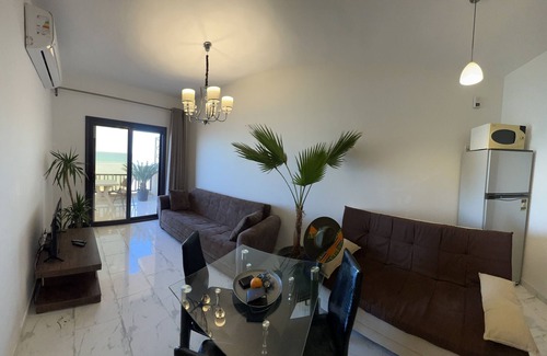 Al Ahyaa Apartment | Luxury Front Sea View Apartment in Hurghada