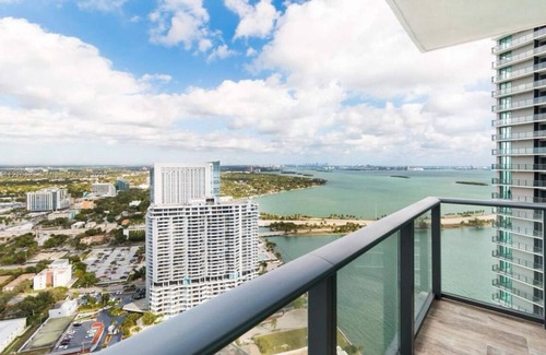 Edgewater Condo | LUXURY furnished 1bd/1.5 ba condo w.Tennis Court, Gym, Doorman, Miami Edgewater