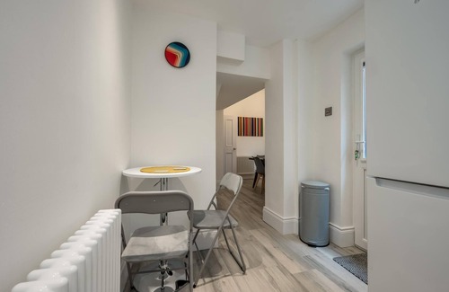Belfast Central District House | Luxury Georgian Townhouse: The Granary