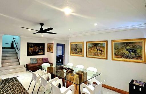 Marloth Park House | Luxury GuesthouseCo RiverHouse