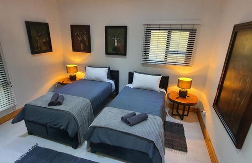 Marloth Park House | Luxury GuesthouseCo RiverHouse