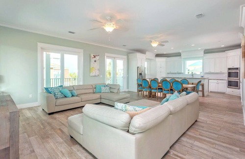 Pensacola Beach House | Luxury Gulf view home w/Private Pool/Steps to the beach!