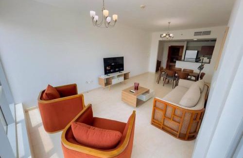 Dubai Apartment | Luxury Holiday Home Just Minutes from Dubai's Global Village Your Perfect Getaway!"