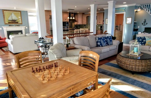 Ortley Beach House | Luxury home 2 off ocean ~ plus separate apartment, central air, deck views