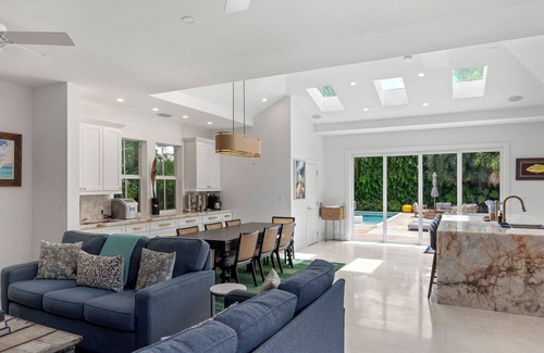 Key West Historic District House | Luxury home downtown with off street parking & private pool backyard oasis