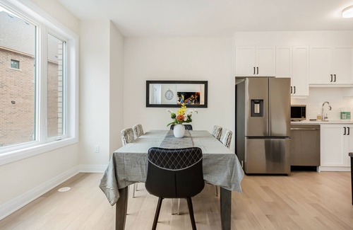 Oakville House | Luxury Home in Oakville