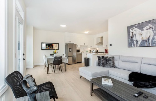 Oakville House | Luxury Home in Oakville