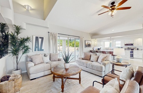 Fountain Hills House | Luxury home w/private pool & optional pool heat, rooftop patio & mountain views